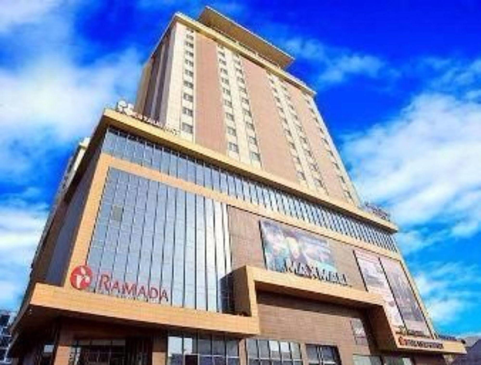 Ramada Ulaanbaatar City Center Dış mekan fotoğraf