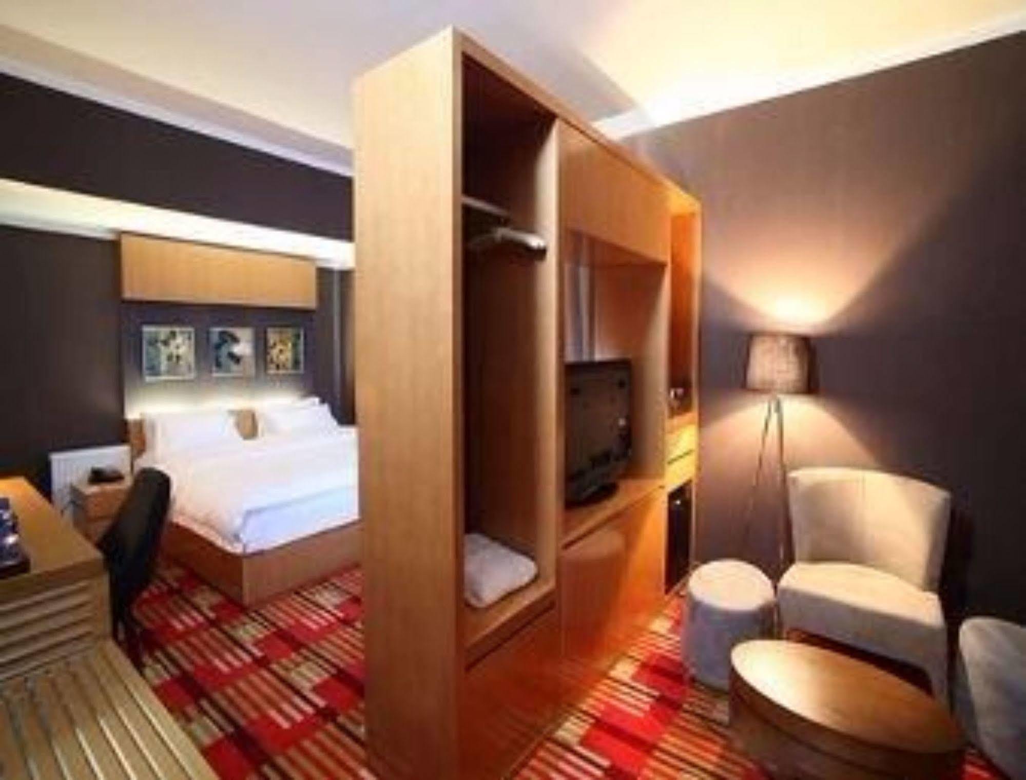 Ramada Ulaanbaatar City Center Dış mekan fotoğraf